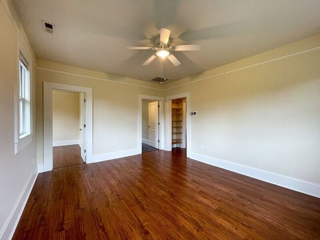 Building Photo - 56 Starnes Ave