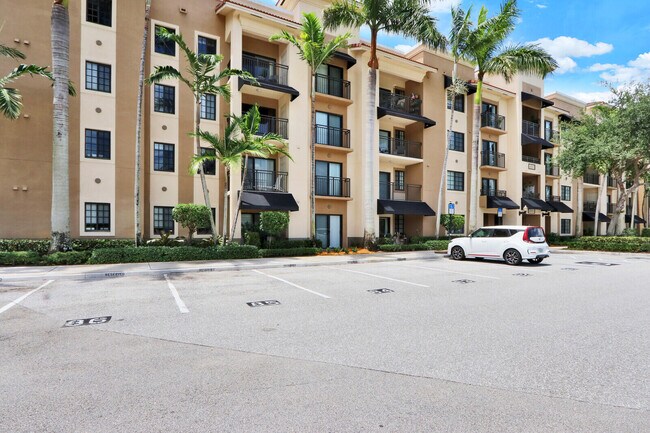 Building Photo - 4801 PGA Boulevard