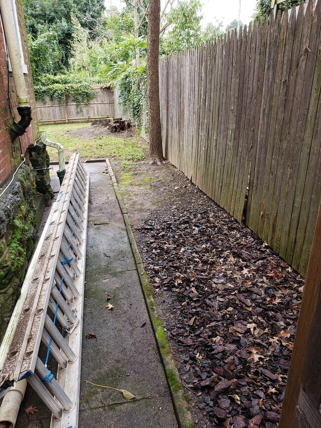 Photo - 7128 Boyer St Apartment