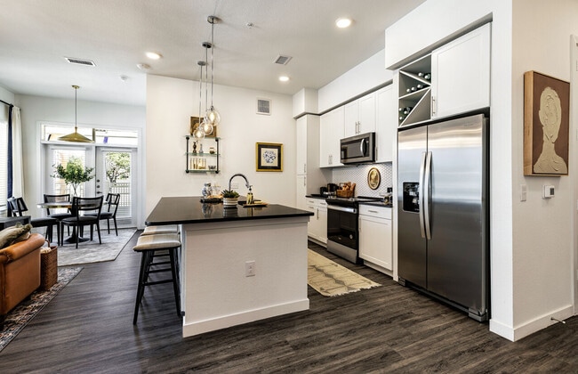 Vera Cedar Park apartments — community photo - Vera Cedar Park