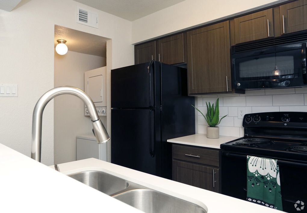 7440 La Vista Dr Unit Apt 366, Dallas, TX 75214 Apartments in Dallas