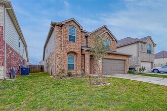 Building Photo - 24723 Puccini Pl