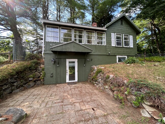 Foto del edificio - 1497 US-3