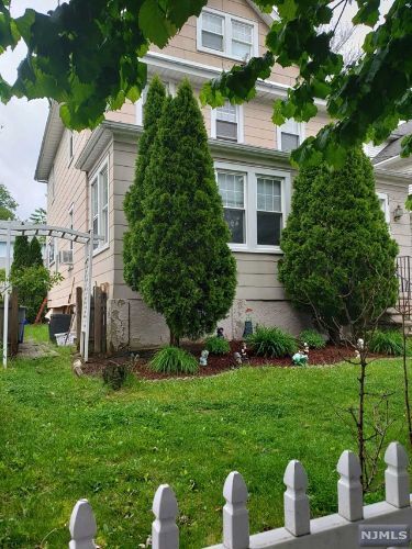 Foto del edificio - 135 Beechwood Ave