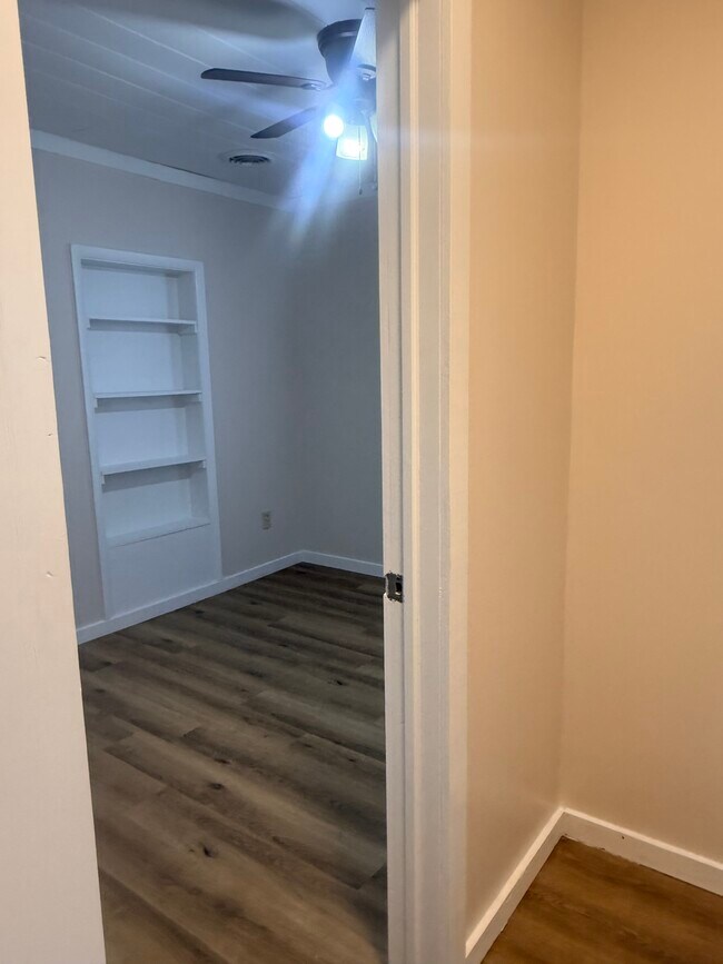 Foto del edificio - 300 Kent St