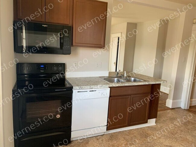 Foto del edificio - 1512 Bainbridge St