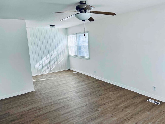 Photo - 1903 Wickham Way House