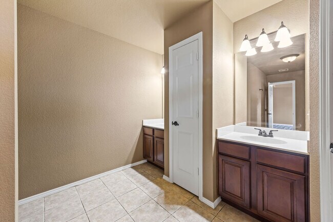 Foto del edificio - 2305 SW 15th St