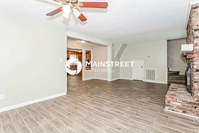Building Photo - 3 Bedroom Pet-Friendly Home in STANLEY, NC...