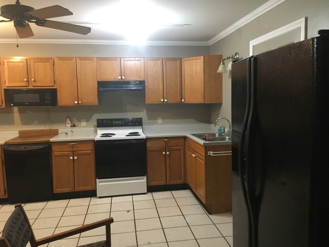 106 Plains Rd Unit A, Jericho, VT 05465 Apartments in Jericho, VT