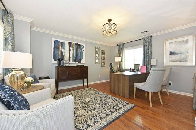 Leasing Office - Views at Elm Grove