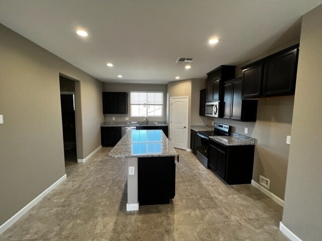 Foto del edificio - 1255 N Arizona Ave