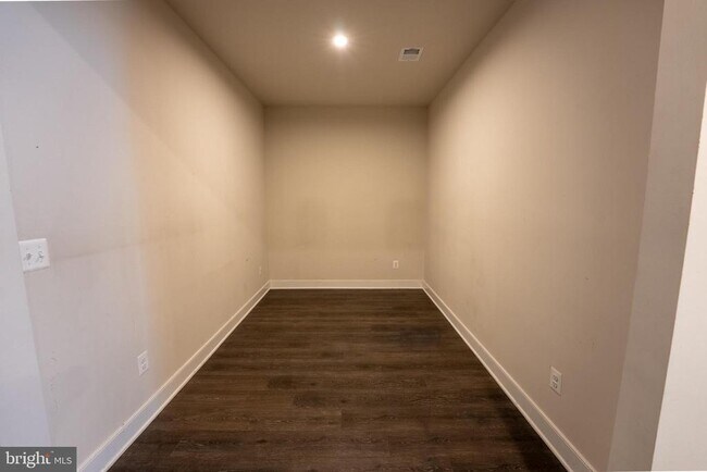 Foto del edificio - 1622 Sandpiper Bay Lp