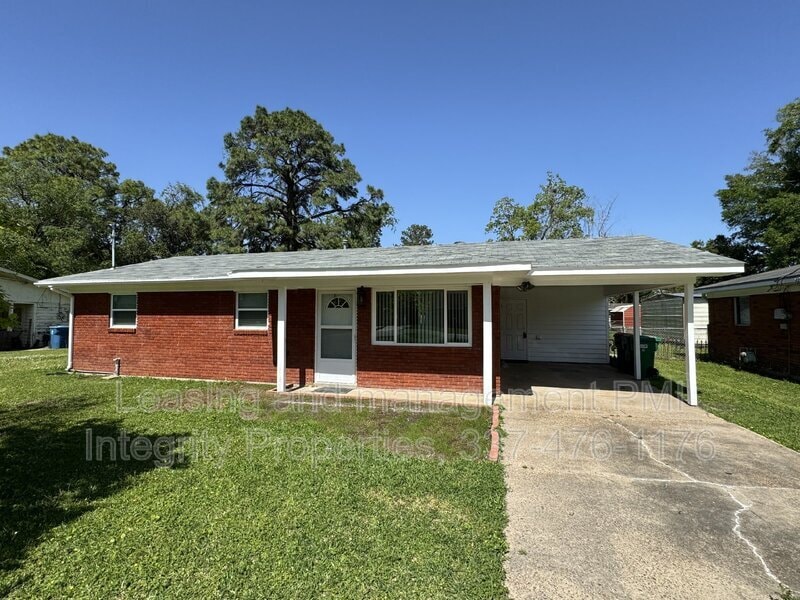 Primary Photo - 305 Alice Dr
