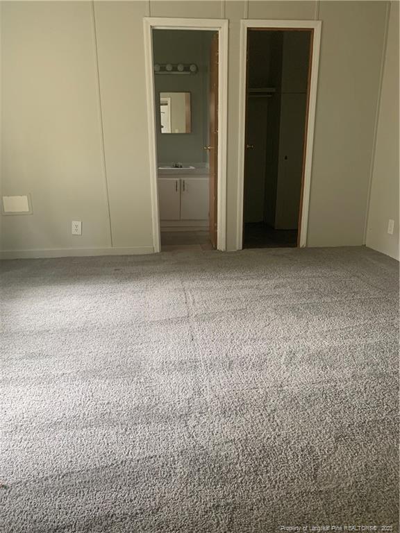 Foto del edificio - 6427 Wilson Ave