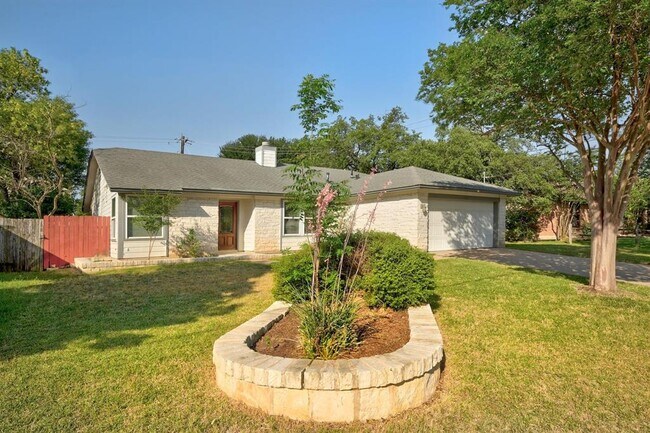 Building Photo - 3605 Palomar Ln