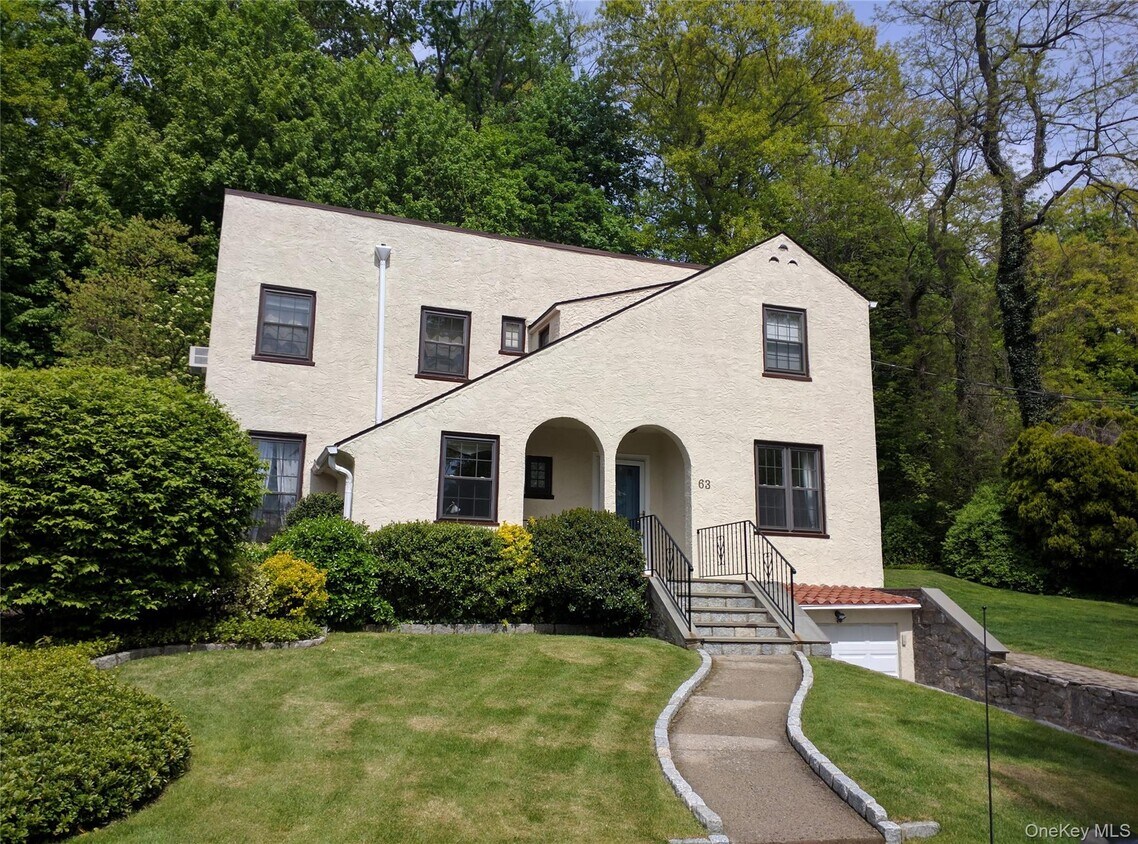 Primary Photo - 63 Avondale Rd