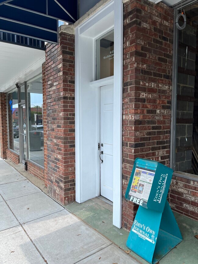 643 Washington St, Eden, NC 27288 Apartments in Eden, NC