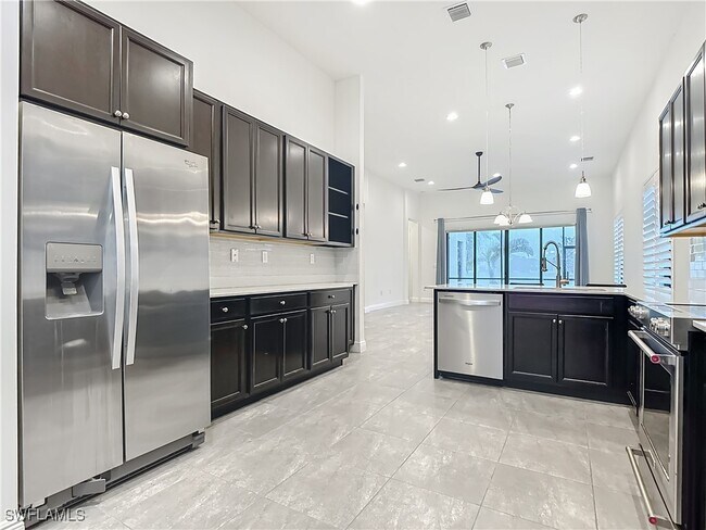 Building Photo - 5088 Rimini Ave