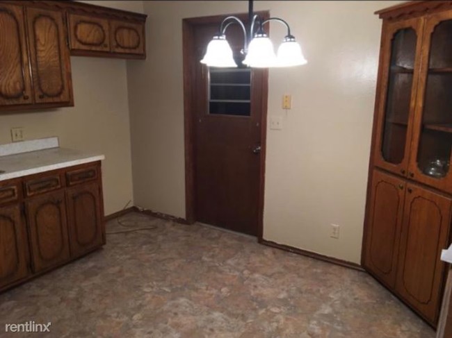 Foto del edificio - 3 br, 1 bath House - 705 N 1st St