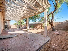 Foto del edificio - 8213 Weeping Springs Ave