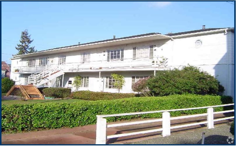 Building Photo - 2727 Parker St