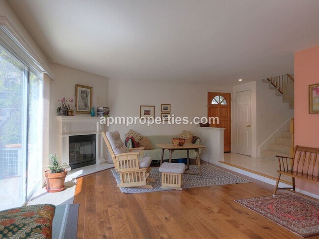 Building Photo - 3 br, 2.5 bath House - 664 S Blackbrush Lane