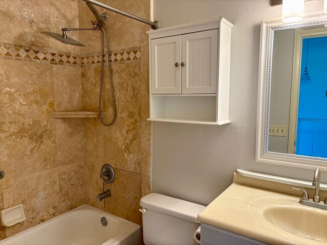 Building Photo - 1111 Seacoast Dr