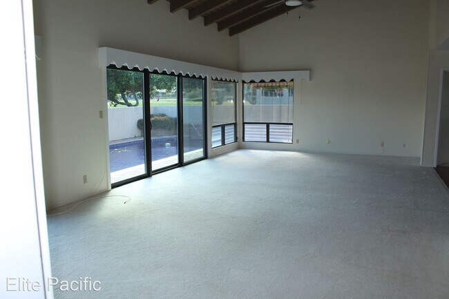 Building Photo - 3 br, 2 bath House - 1020 Kiipohaku Way (Q...