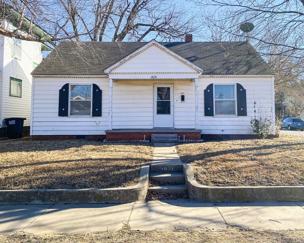 Foto principal - 1631 W Cherokee Ave