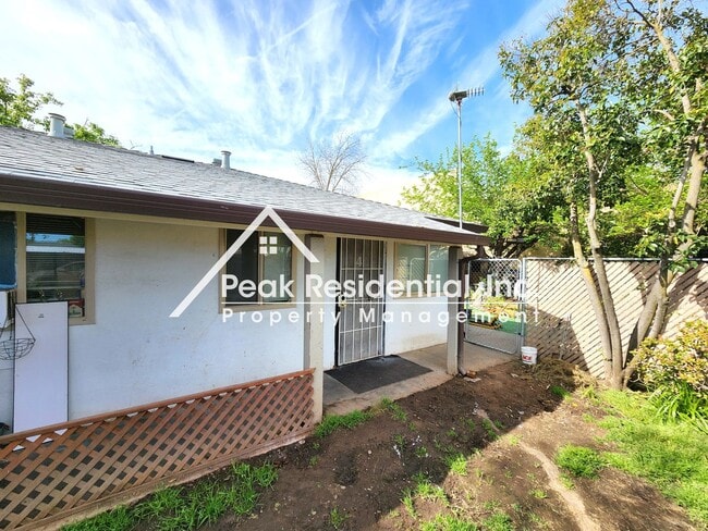 Ethan2437 - Ethan2437 Apartment