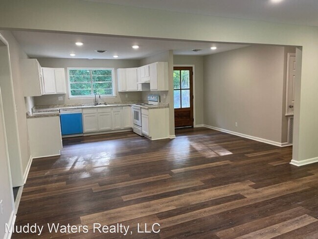 Foto del edificio - 3 br, 2 bath House - 1005 CR 64 S