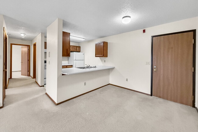Foto del edificio - River Oaks Apartments