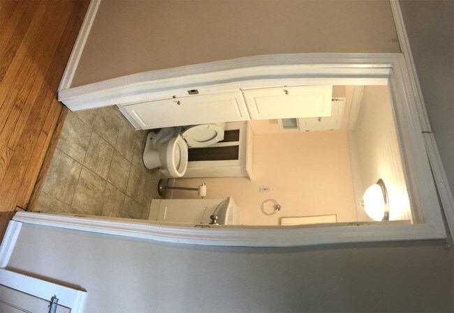Building Photo - 164 Chauncey Pl