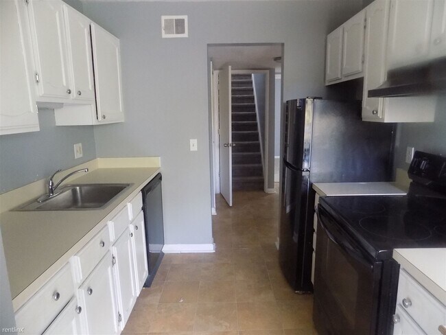 Foto del edificio - 2 br, 2 bath Condo - 23 Dickinson St Unit I