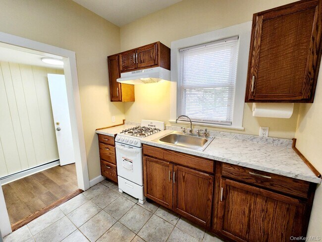 Foto del edificio - 148 N Pascack Rd