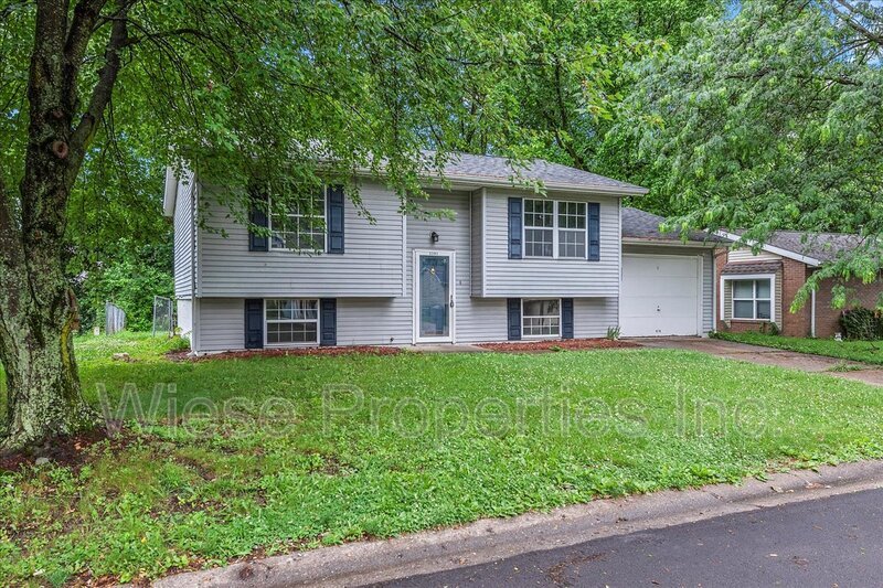 Primary Photo - 5281 Buford St