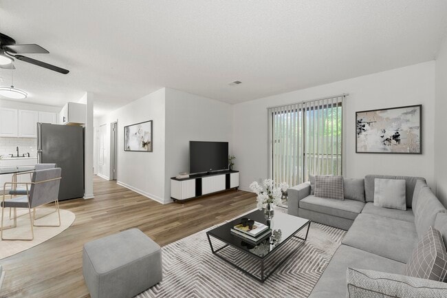 Área de estar - Sterling Glen Apartments