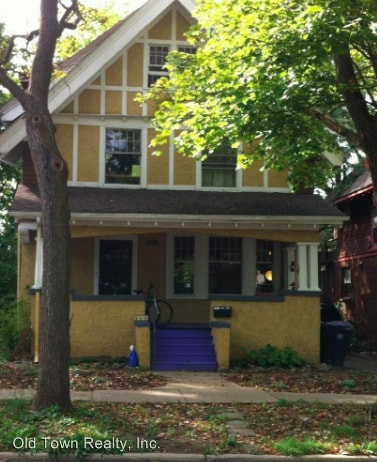 Primary Photo - 415 N Division St