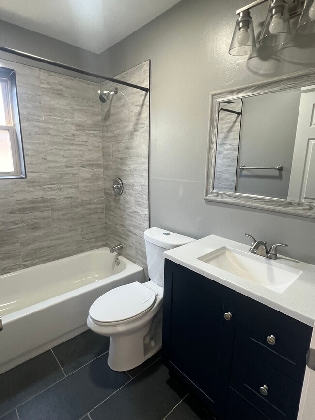 Building Photo - Alvin Street Apartments