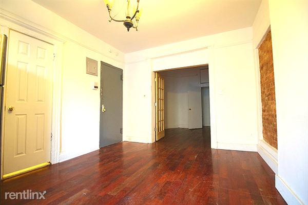 Building Photo - 1230 Bedford Ave