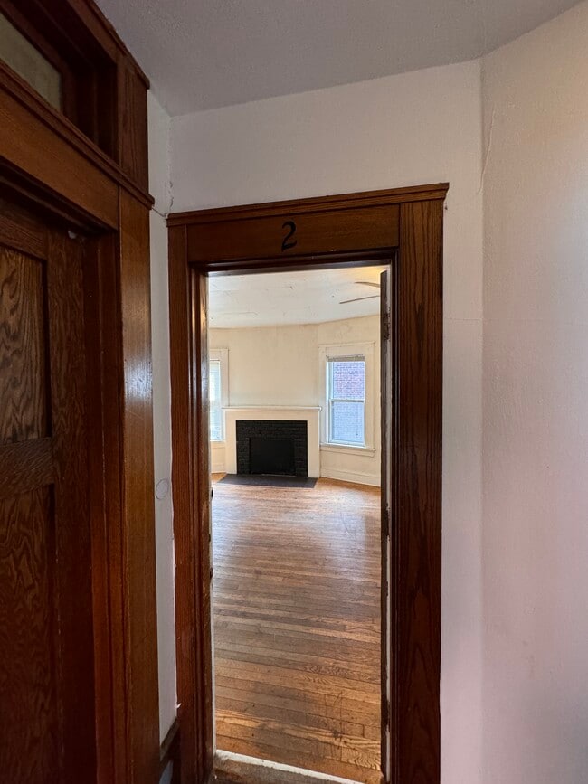 Foto del edificio - 115 E Gorham St