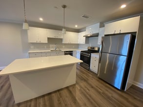 Building Photo - 918 Providence Hwy