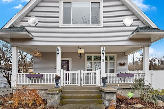 Foto del edificio - Great home for rent near Garland district