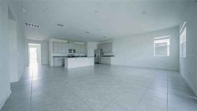 Foto del edificio - 1194 Boardwalk Pl