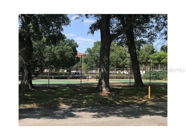 Foto del edificio - 2912 S Semoran Blvd