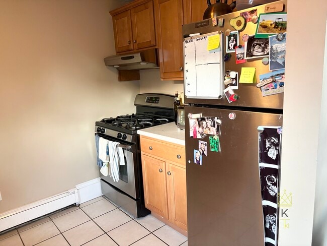 Building Photo - 14 Mt Vernon St