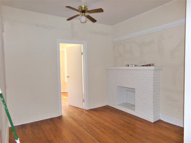 Foto del edificio - 6574 N Lakewood Ave