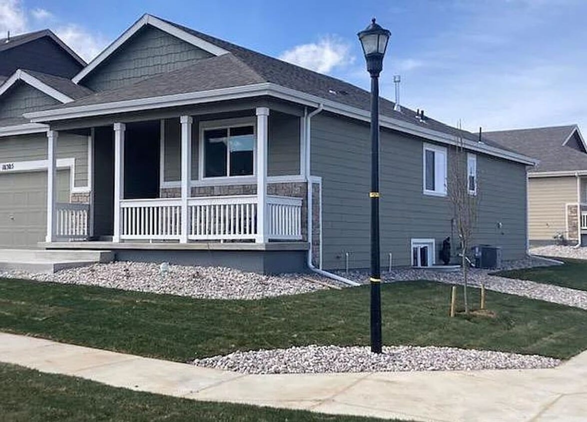 Primary Photo - Promontory Ranch Home