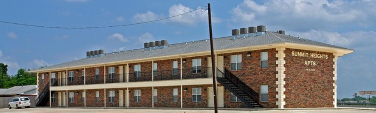 Primary Photo - 411 E Central Texas Expy